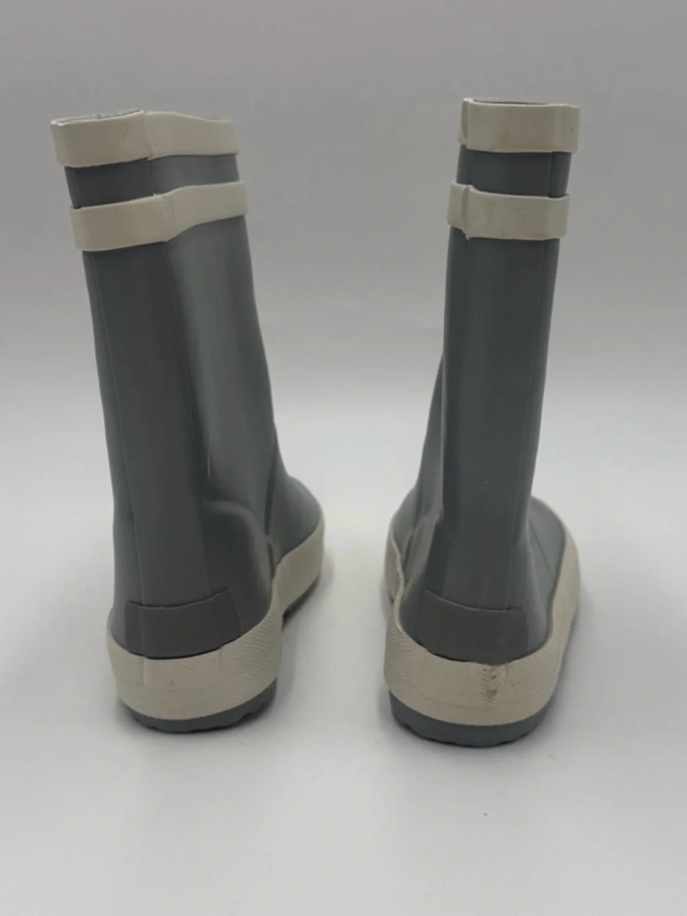 Children's Gray and Cream Rain Boots Size 10